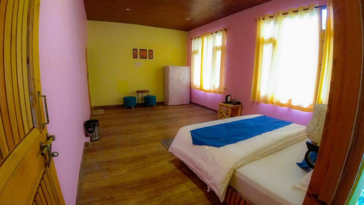 Jibhi Highness River Side Hotel Bagian luar foto